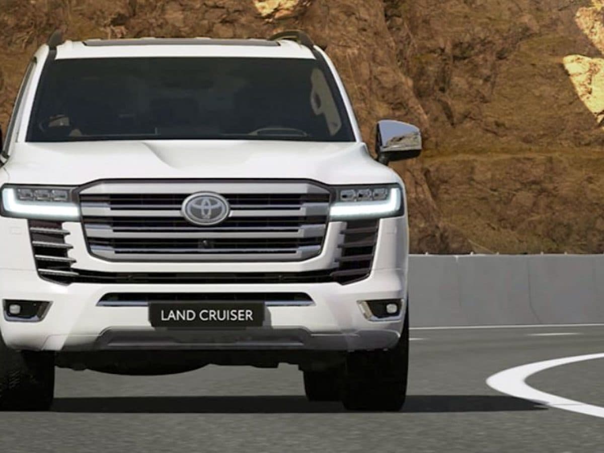 Luxury car rental in Pakistan - premium SUVs and luxury vehicles for rent with driver or self-drive options